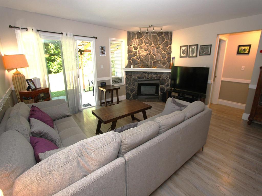 Listing Image for R3103382