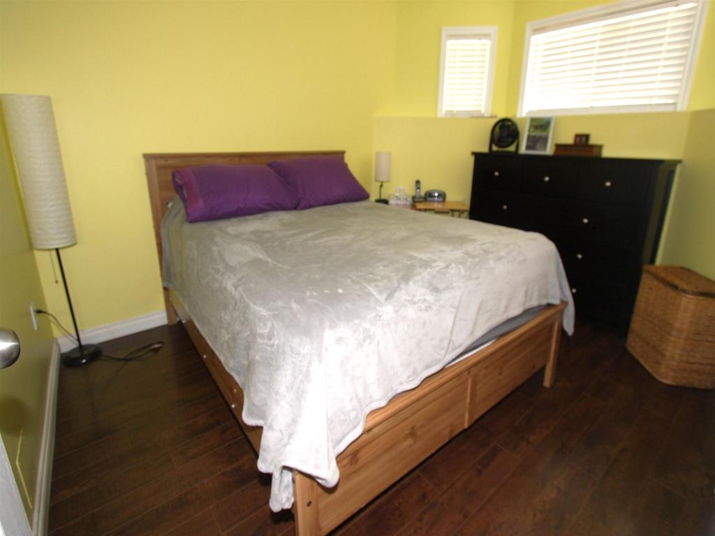 Listing Image for R3103382