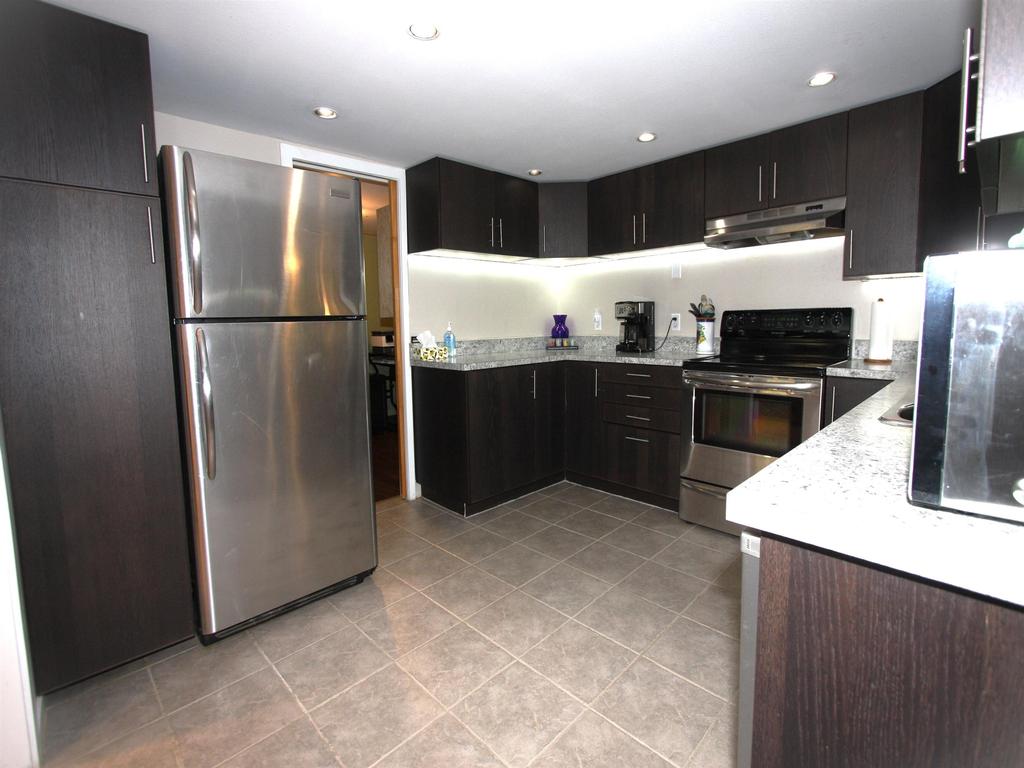 Listing Image for R3103382