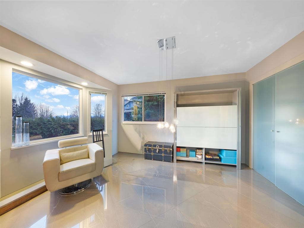 Listing Image for R3103394