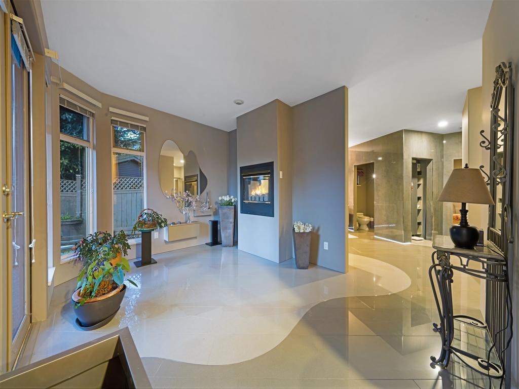 Listing Image for R3103394