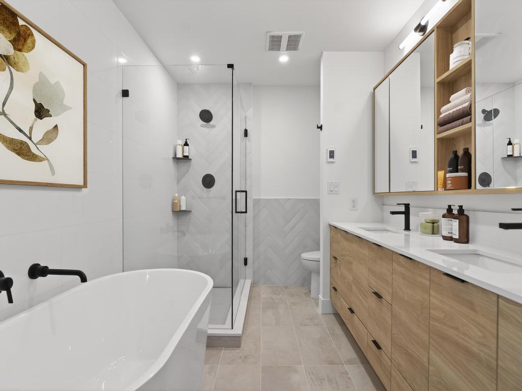 Listing Image for R3103398