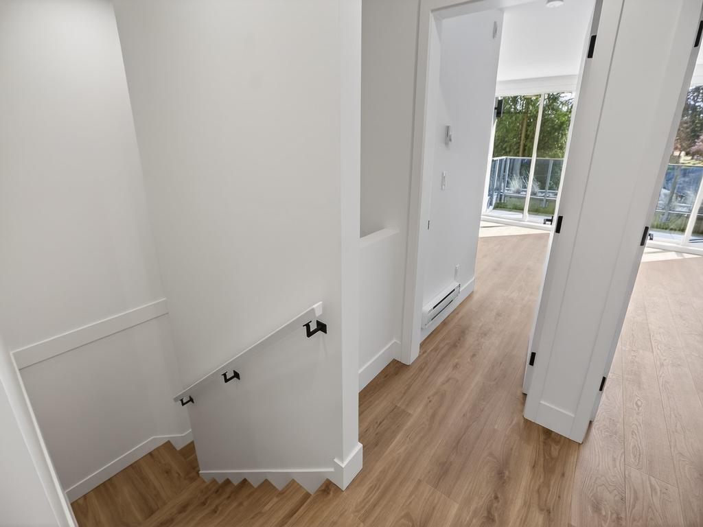 Listing Image for R3103398