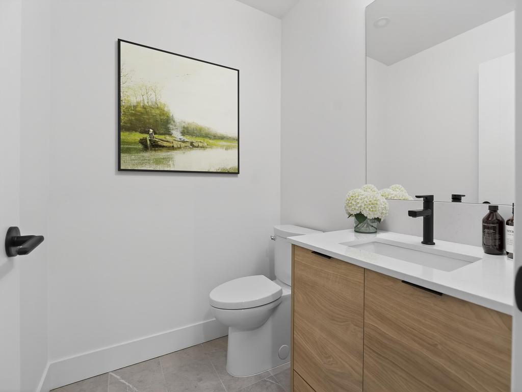 Listing Image for R3103398