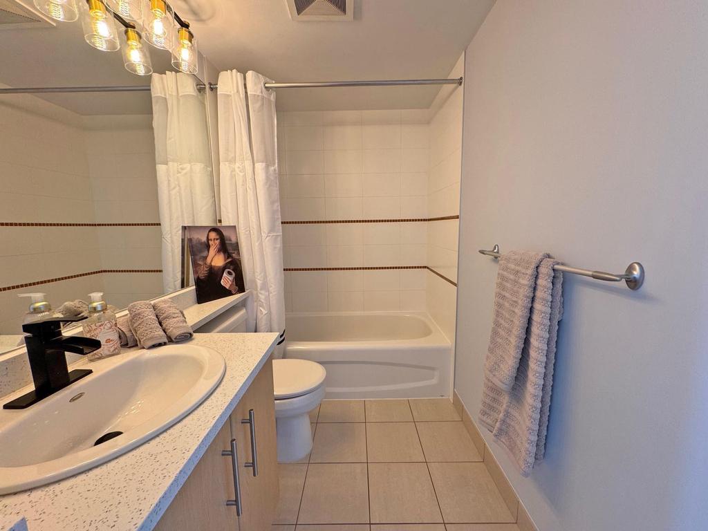 Listing Image for R3103423