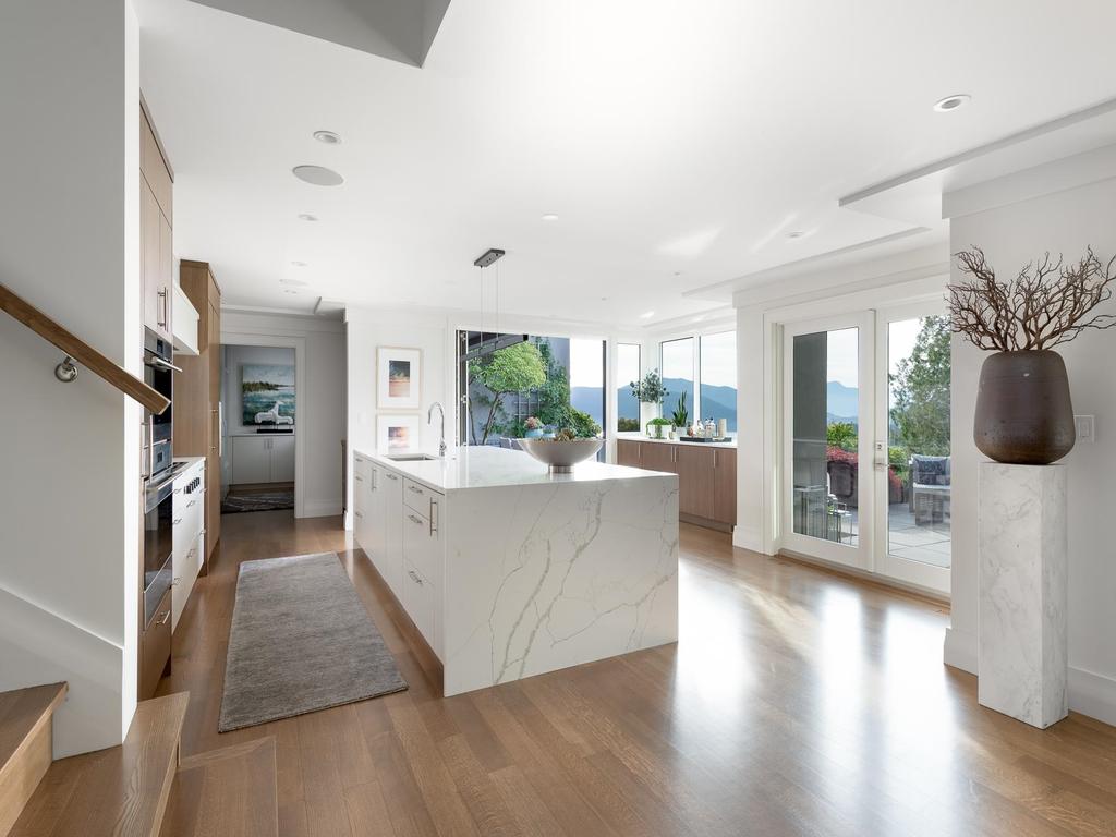 Listing Image for R3103425