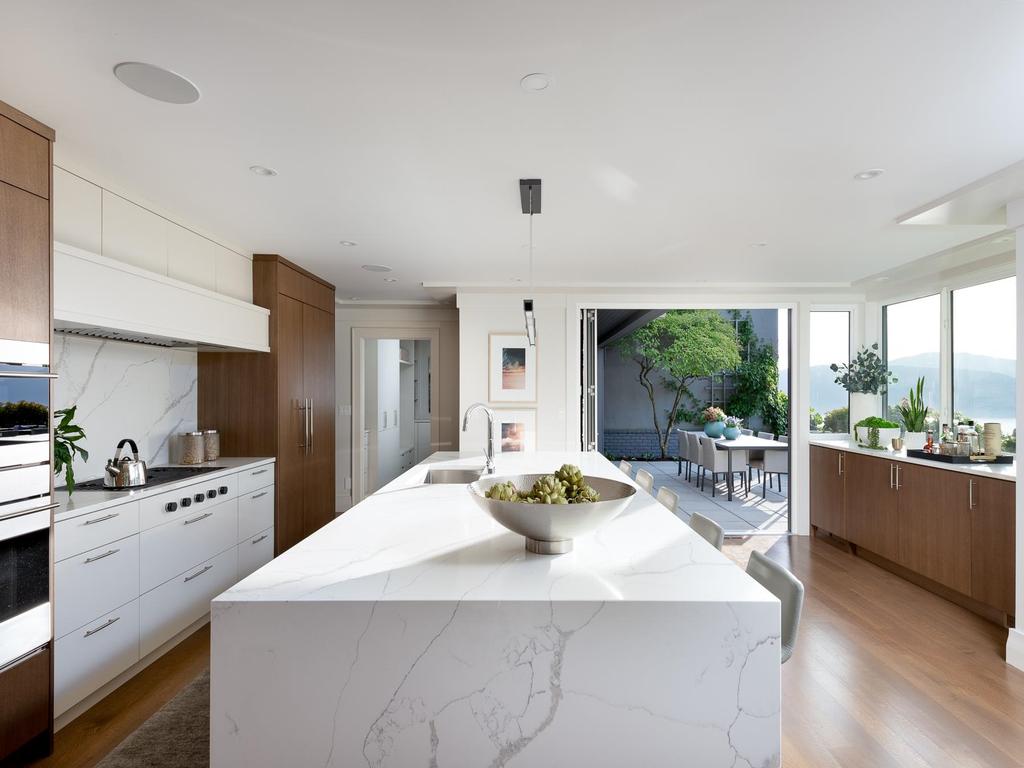 Listing Image for R3103425