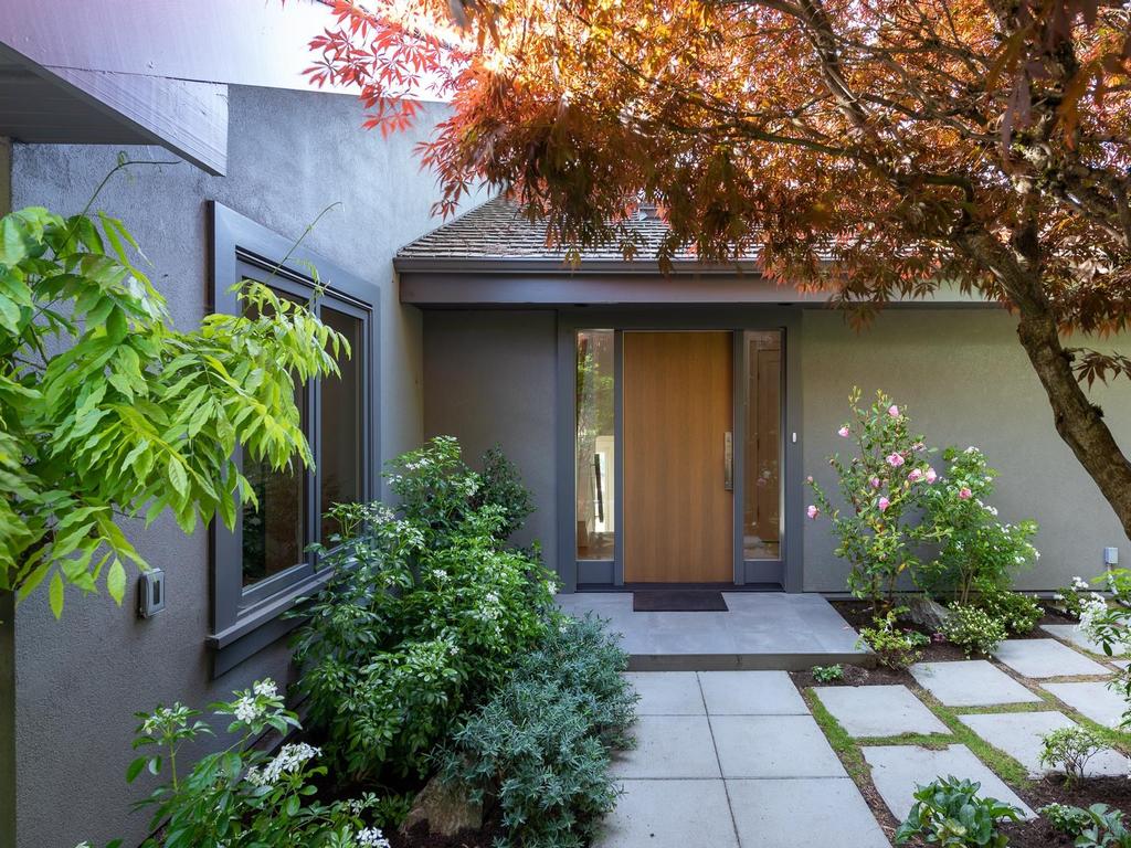 Listing Image for R3103425