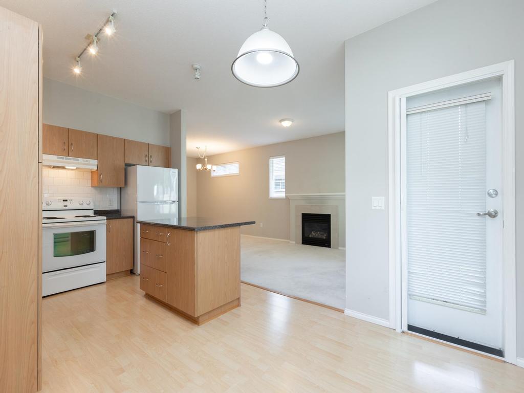 Listing Image for R3103434