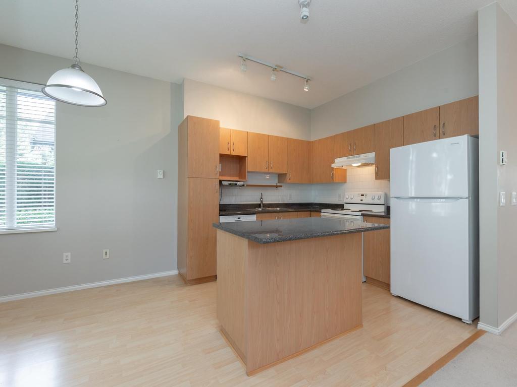 Listing Image for R3103434