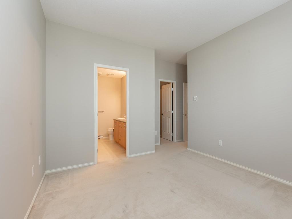 Listing Image for R3103434