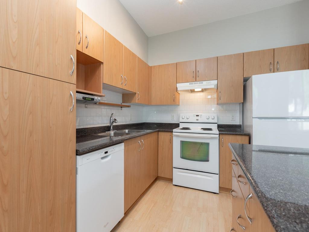 Listing Image for R3103434