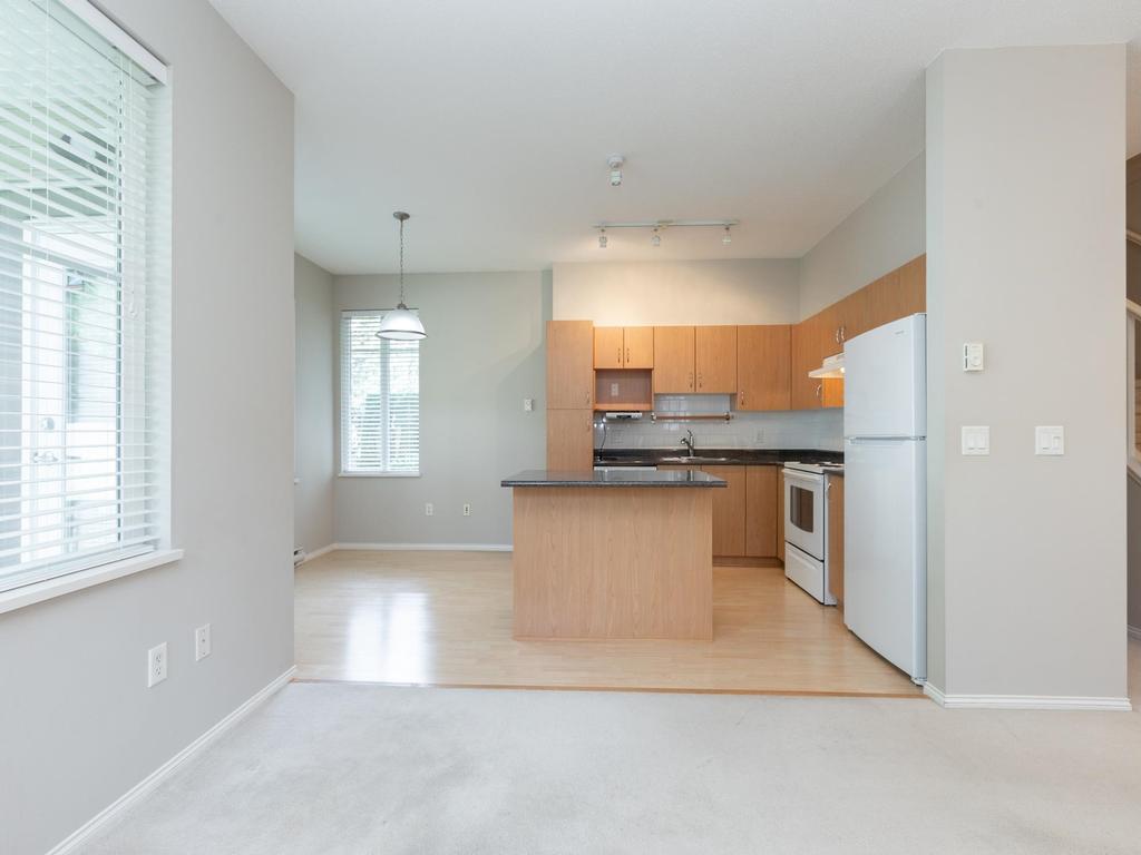 Listing Image for R3103434