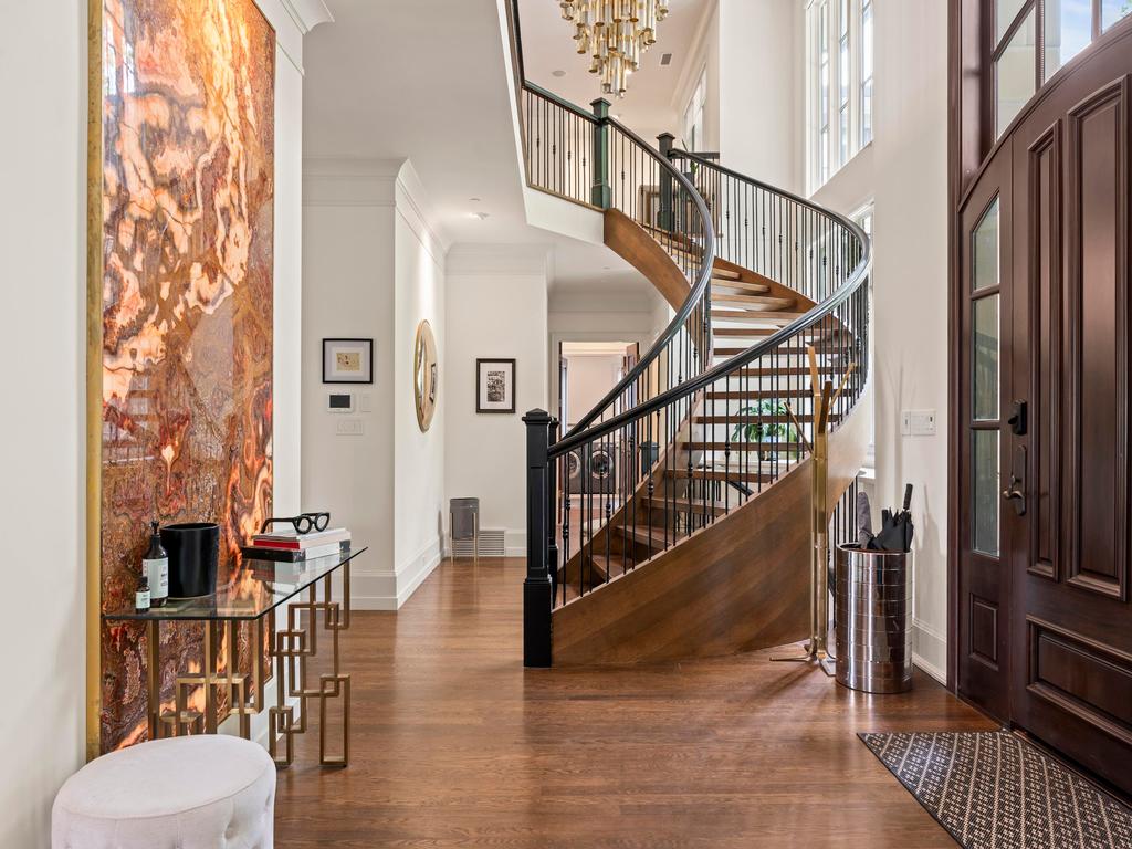 Listing Image for R3103471