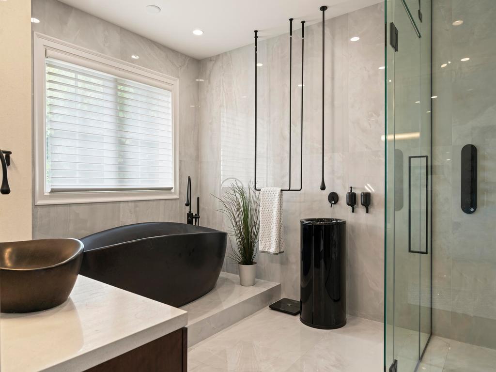 Listing Image for R3103471