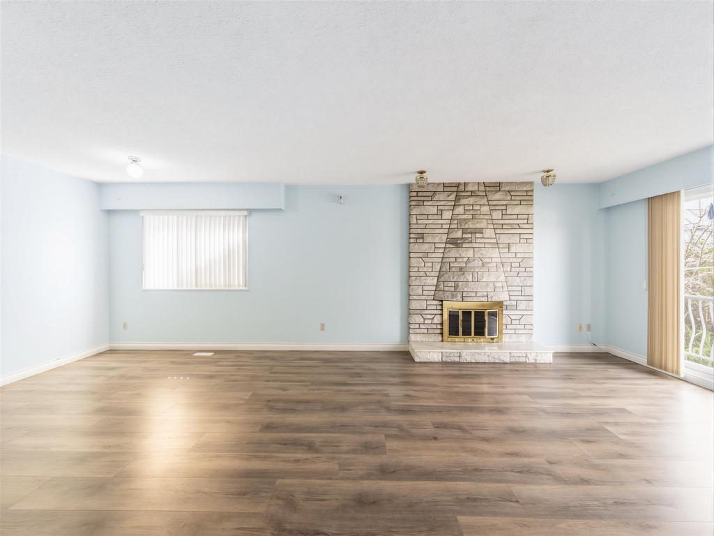 Listing Image for R3103501