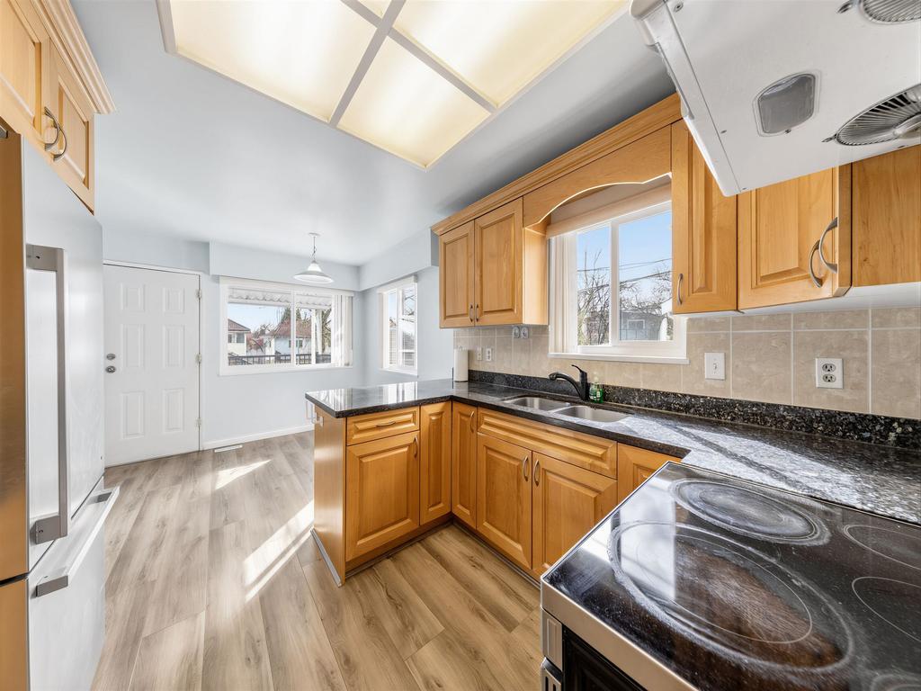 Listing Image for R3103501