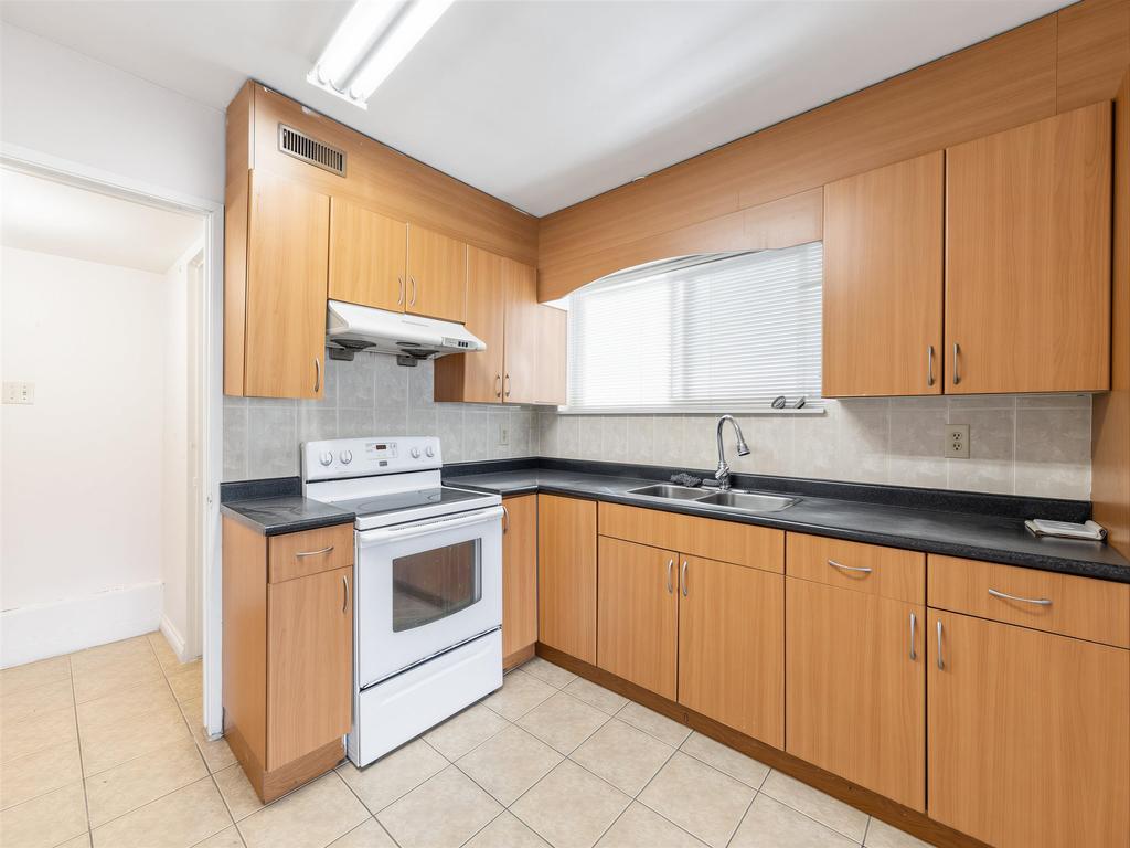 Listing Image for R3103501