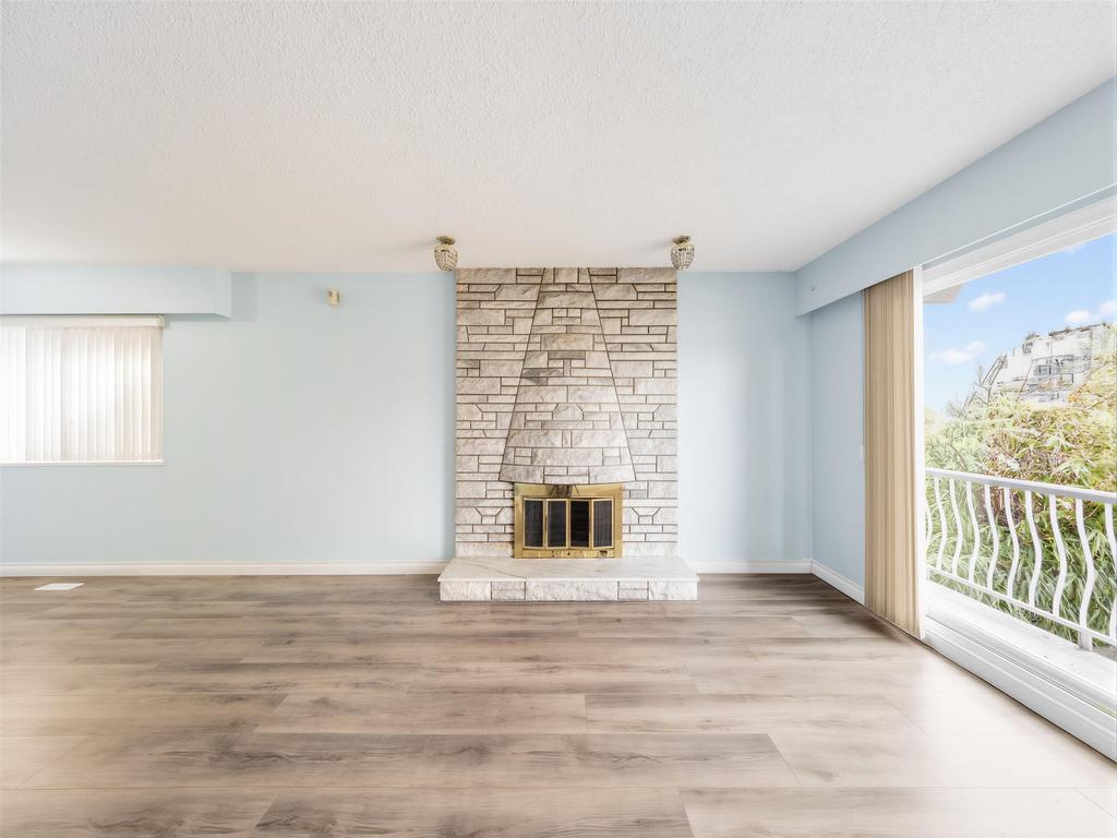 Listing Image for R3103501