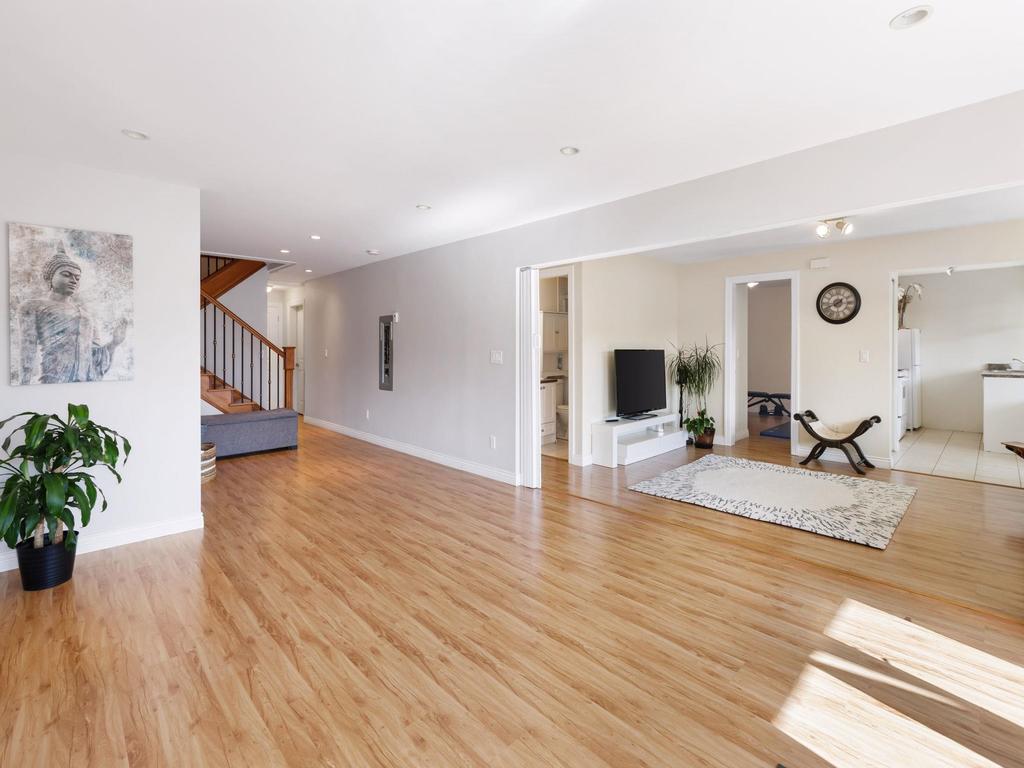 Listing Image for R3103530