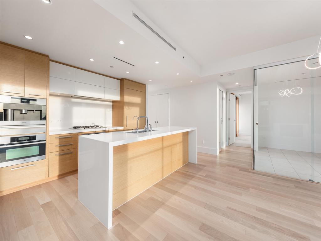 Listing Image for R3103546