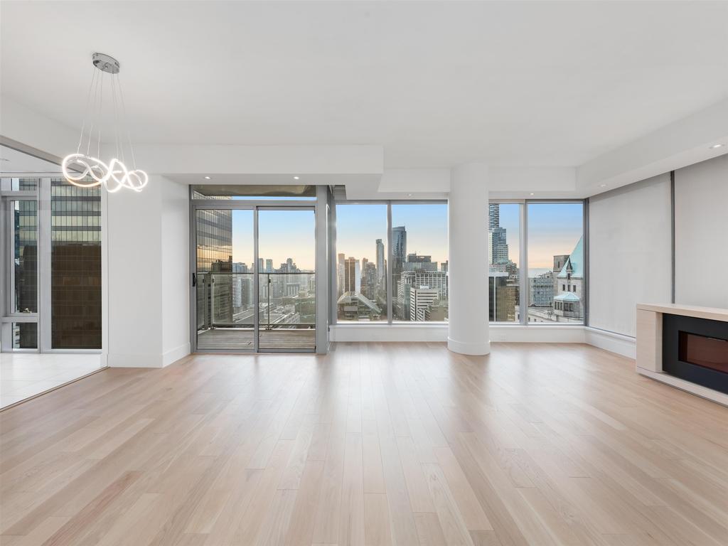 Listing Image for R3103546