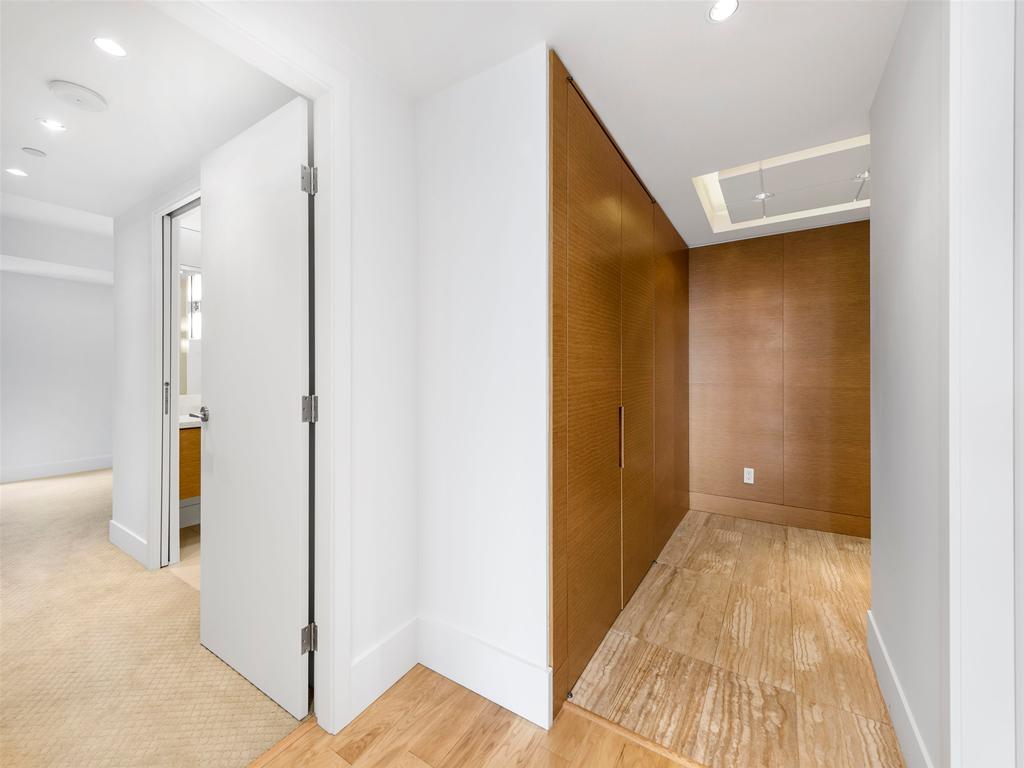 Listing Image for R3103546