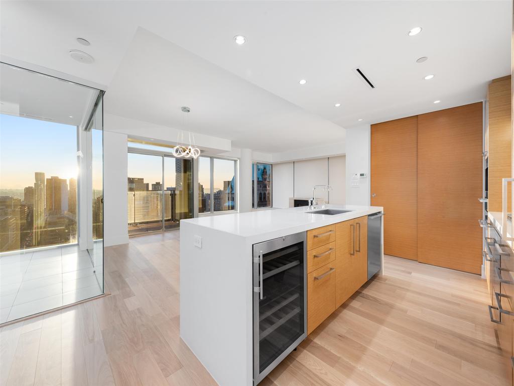 Listing Image for R3103546