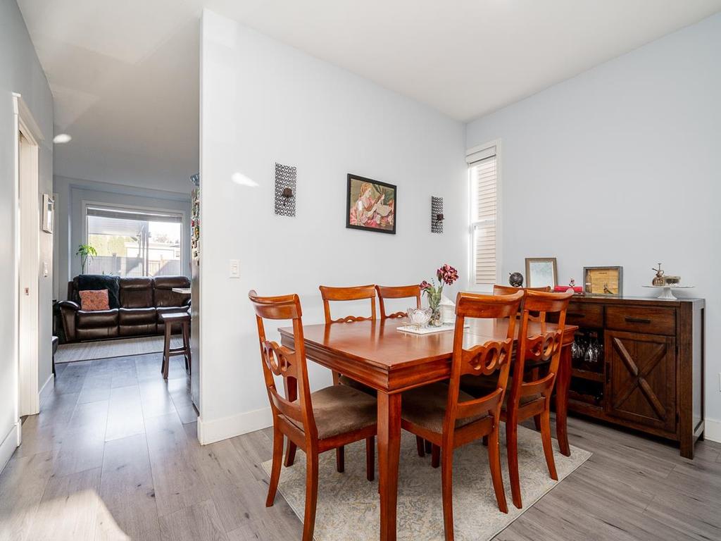 Listing Image for R3103567