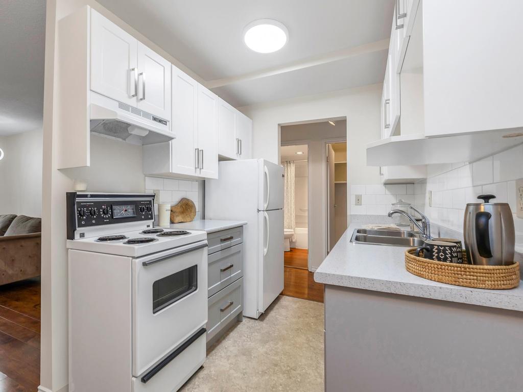 Listing Image for R3103578