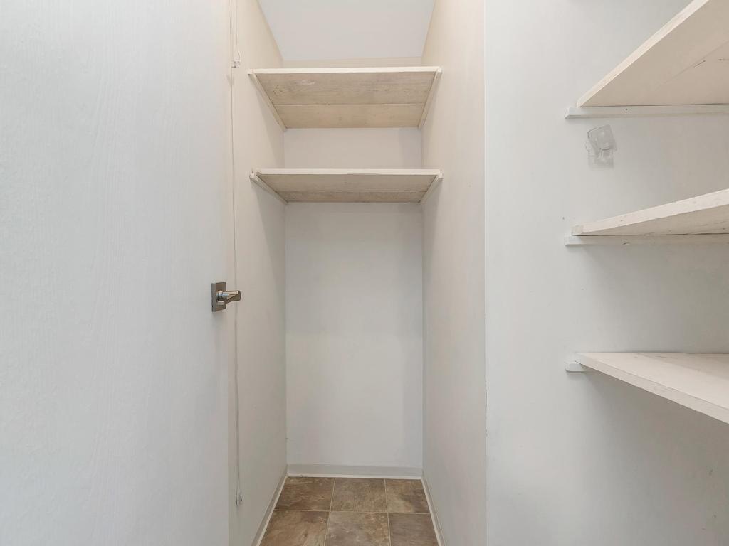 Listing Image for R3103578