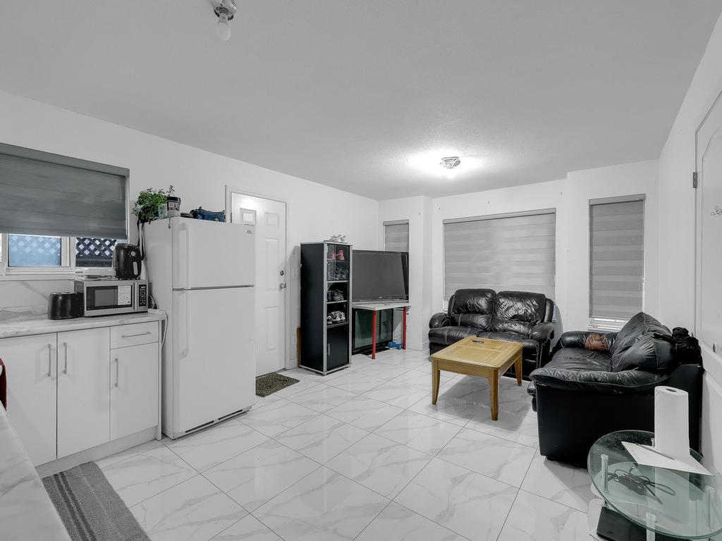 Listing Image for R3103585