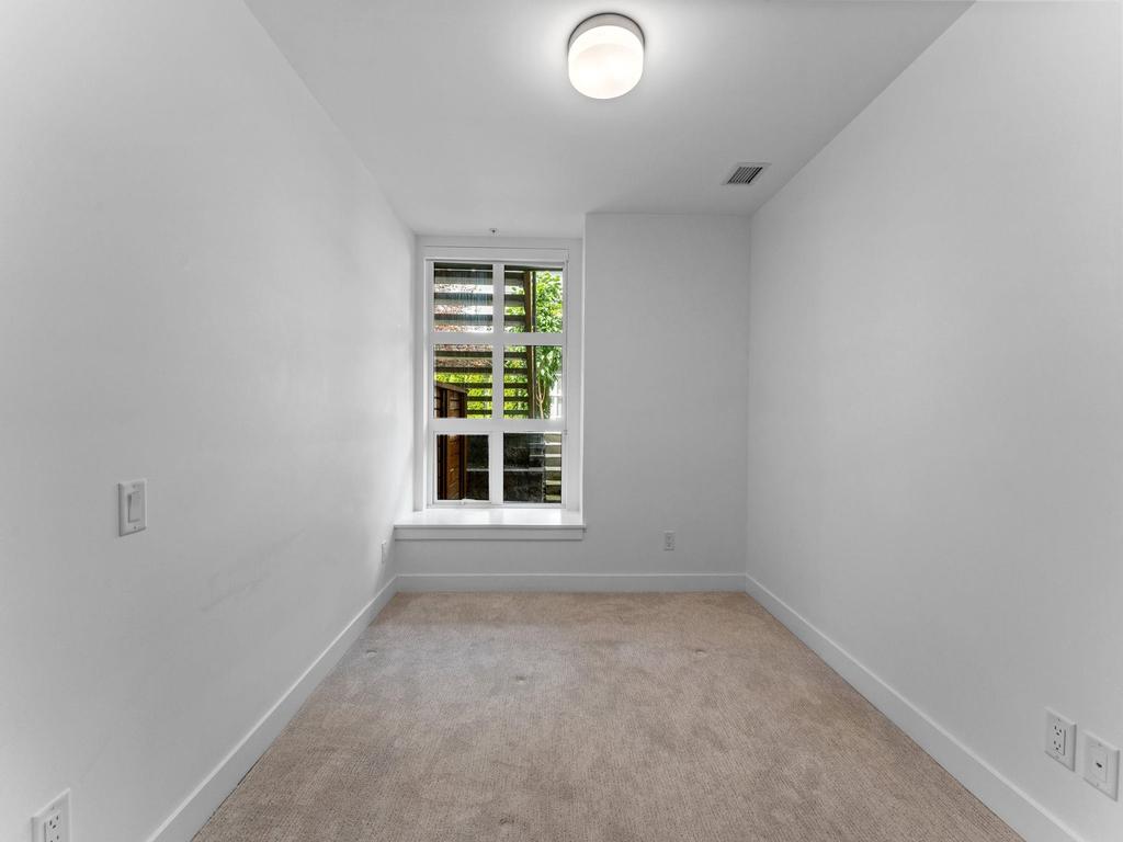 Listing Image for R3103596