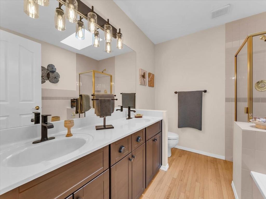 Listing Image for R3103637