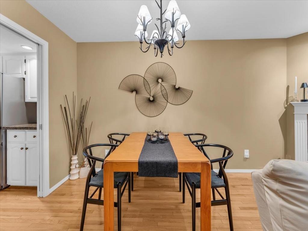 Listing Image for R3103637