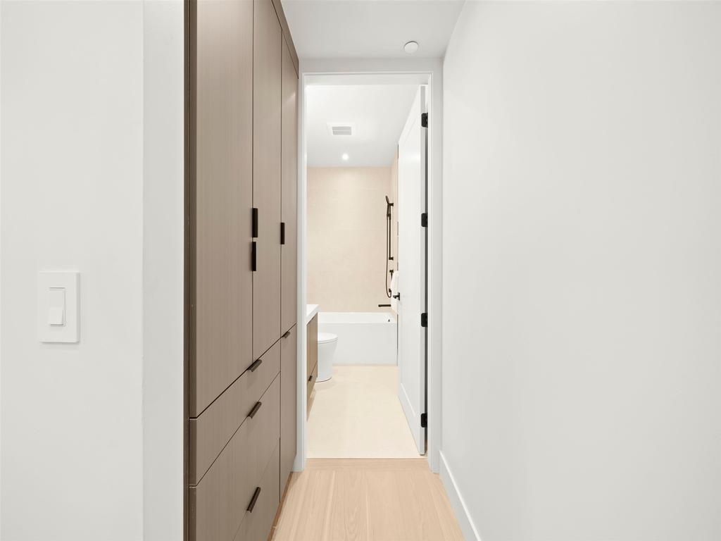 Listing Image for R3103663