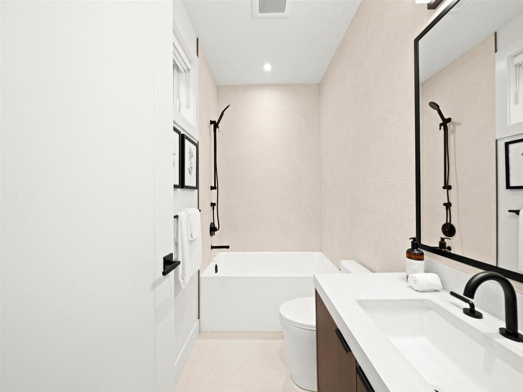 Listing Image for R3103665