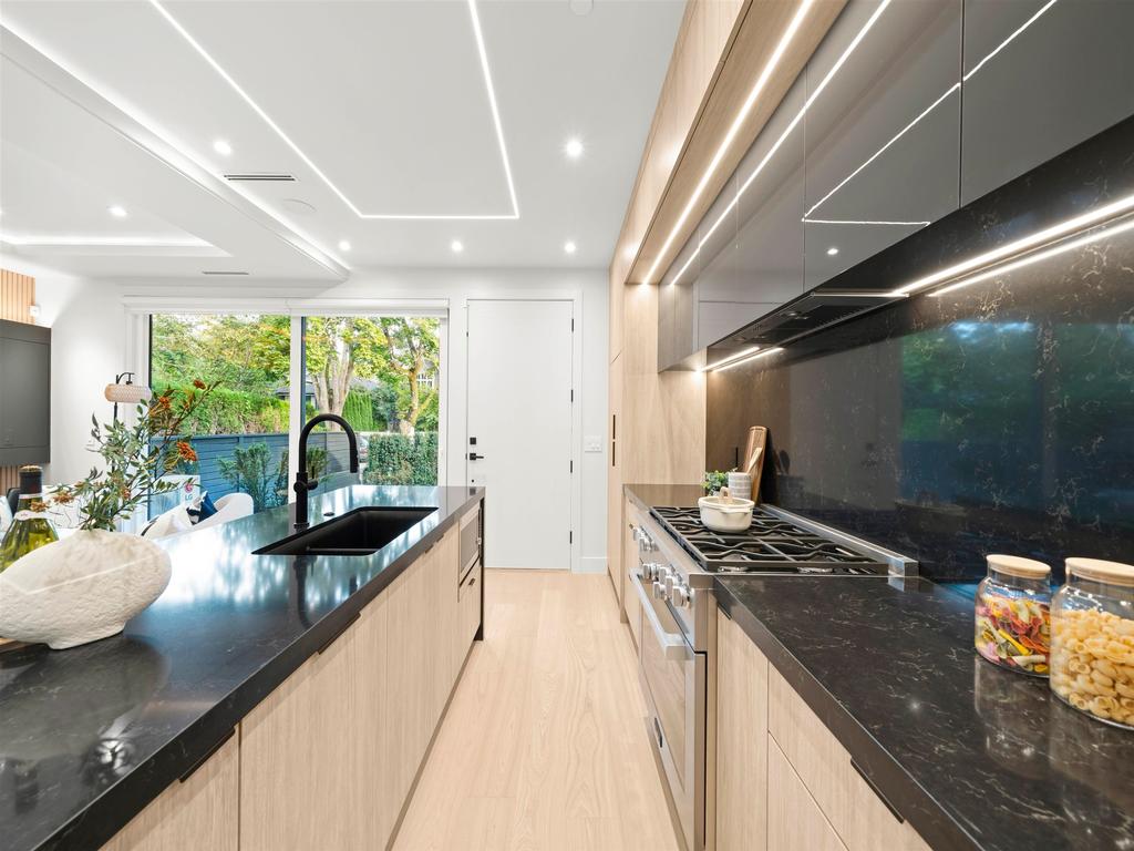 Listing Image for R3103665