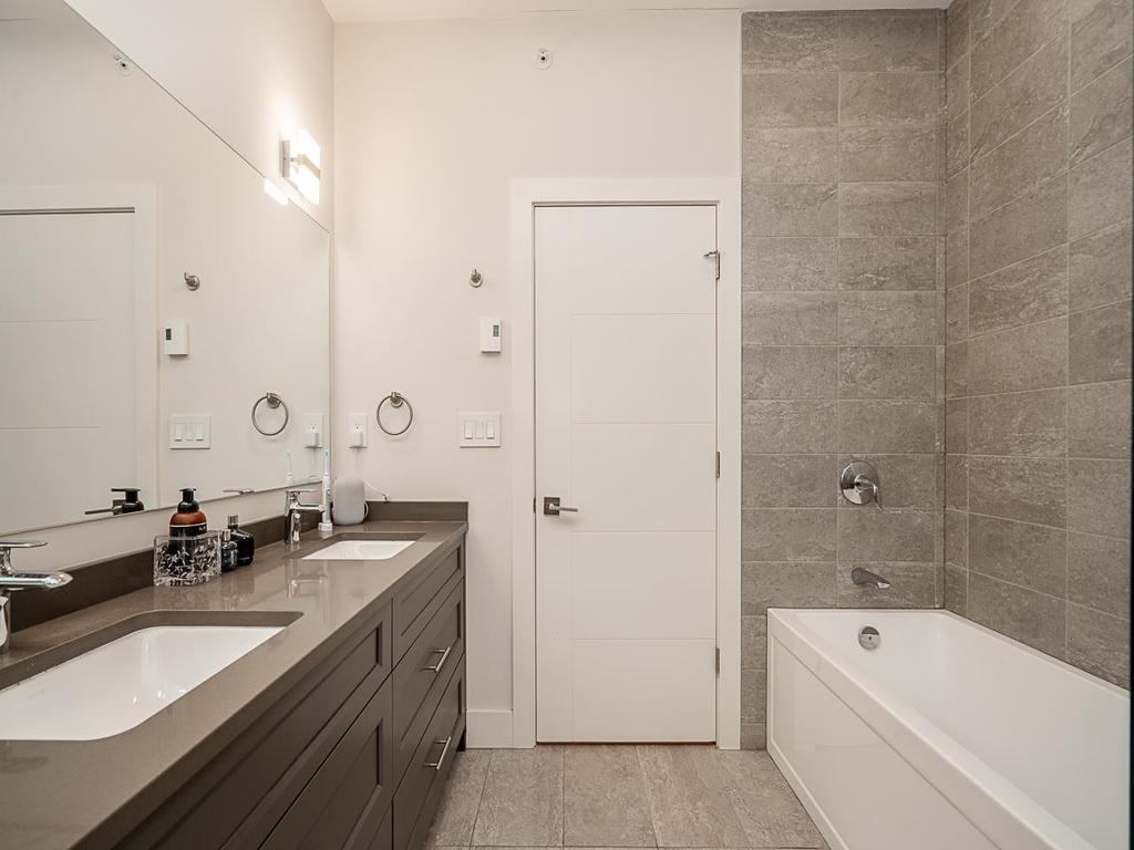 Listing Image for R3103731