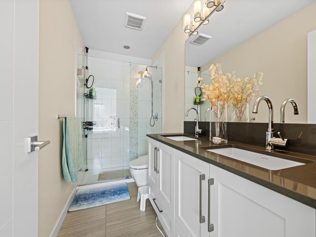 Listing Image for R3103744