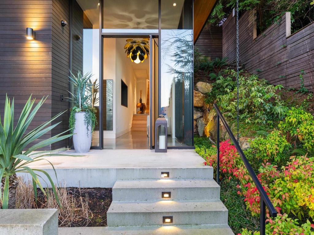 Listing Image for R3103746