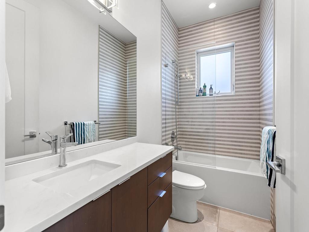 Listing Image for R3103826