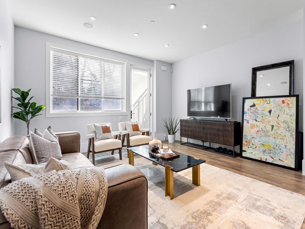 Listing Image for R3103826