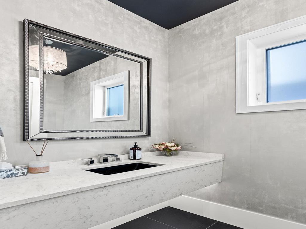 Listing Image for R3103826