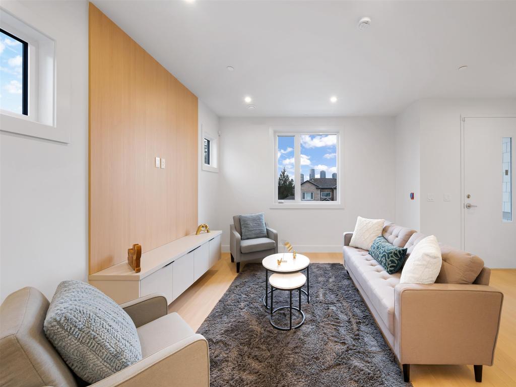 Listing Image for R3103861