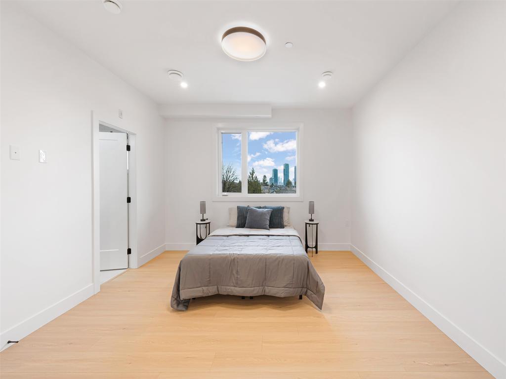 Listing Image for R3103861