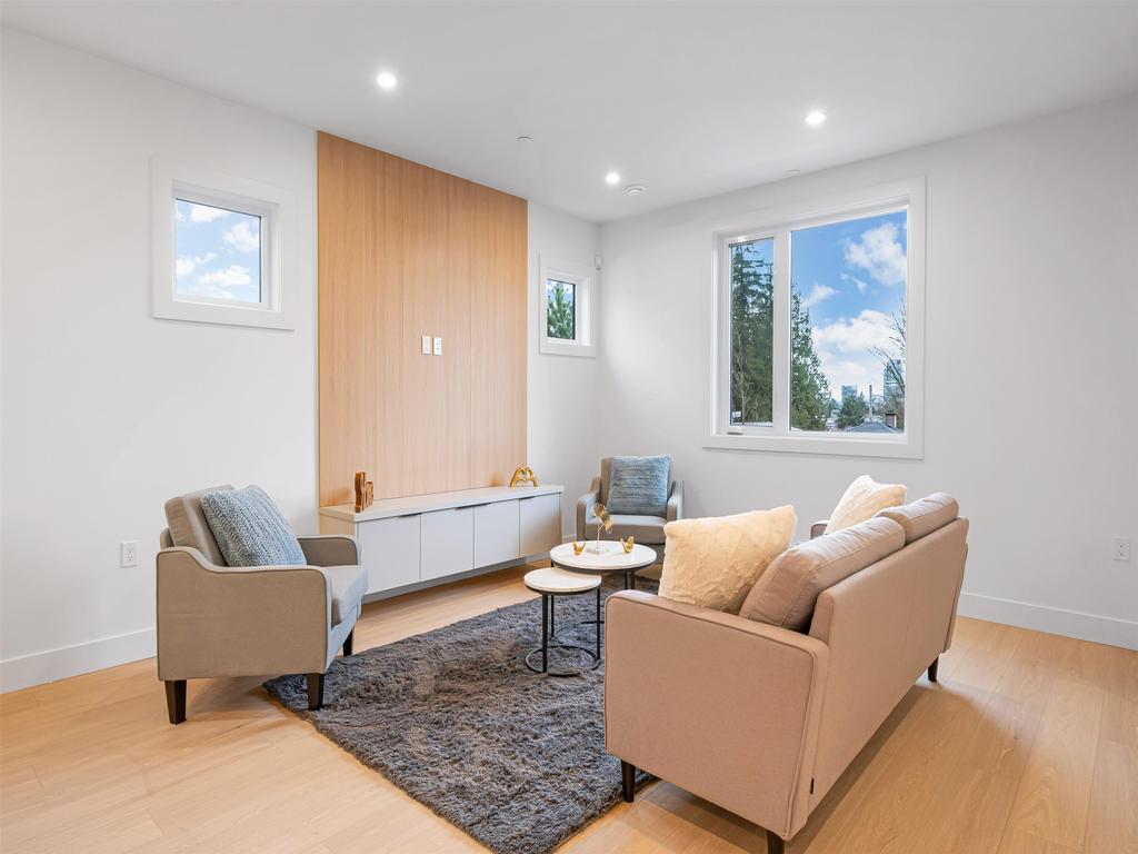 Listing Image for R3103861