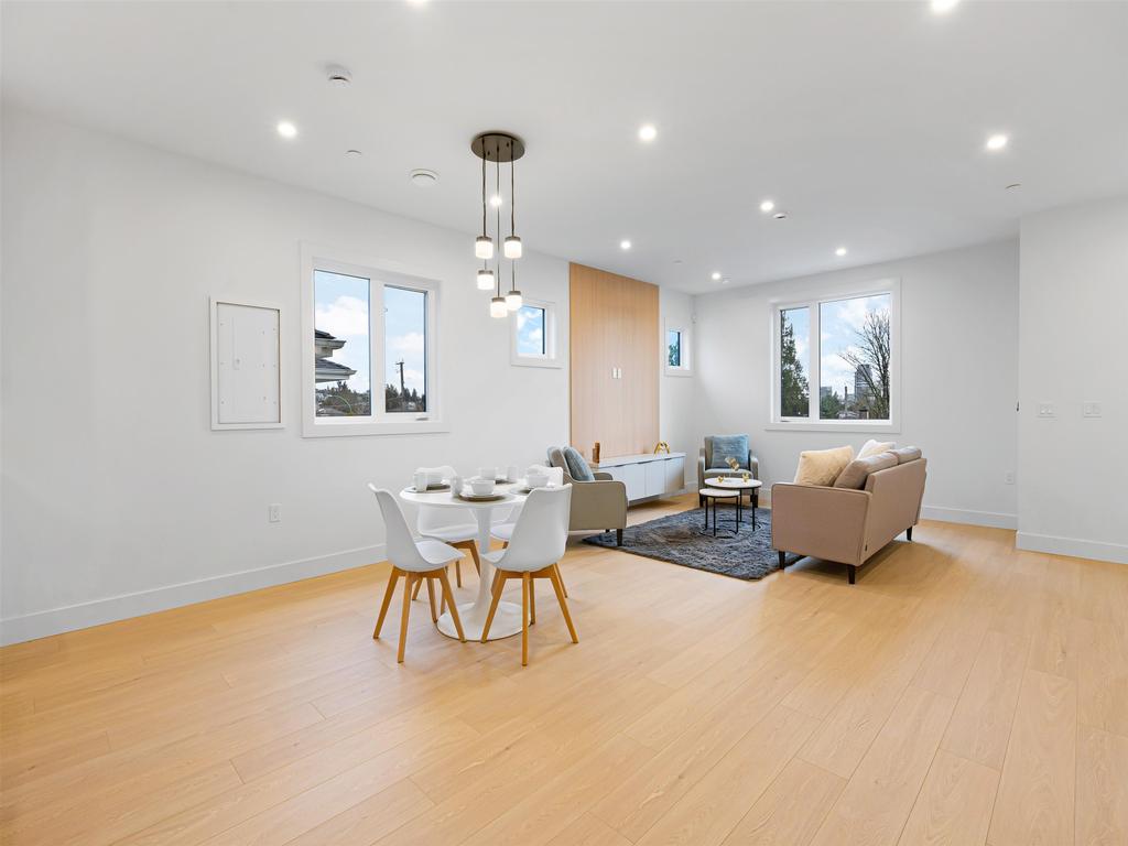 Listing Image for R3103861