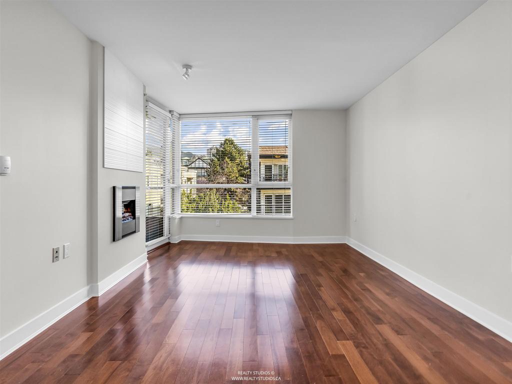 Listing Image for R3103879