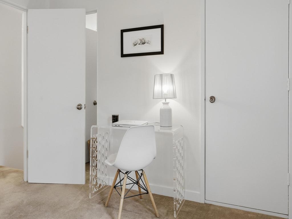 Listing Image for R3103882